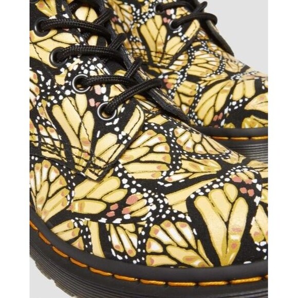 NEW Doc Dr. Martens 1460W Yellow Butterfly Print Lace Up Boots US 8 - Picture 4 of 8